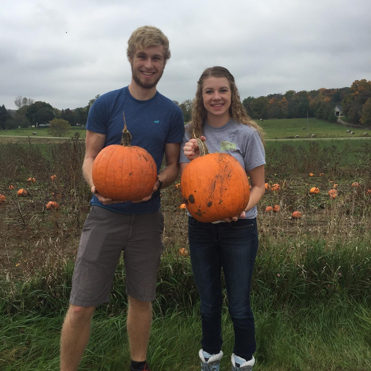 High school pumpkin picking