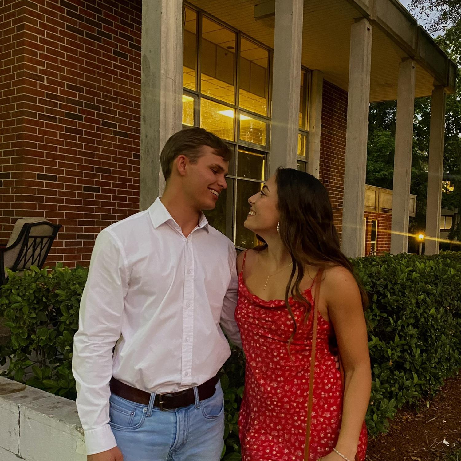 Junior Year KA pre-formal Date Function ❤️🩷