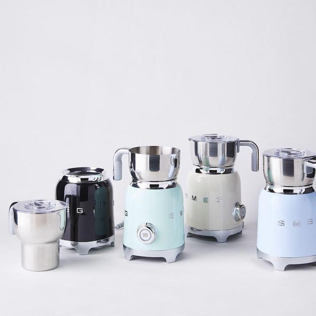 SMEG Milk Frother