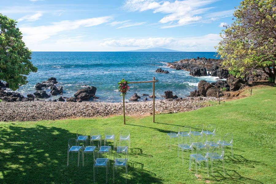 The Wedding Website of Lauren Bailey and Melis Kostjerevac
