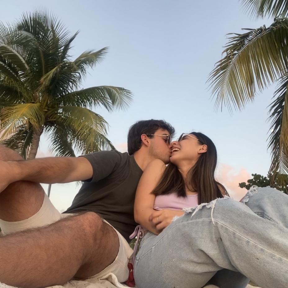 04/12/2022
Ya se notan que disfrutaban mucho la presencia uno del otro🙊
