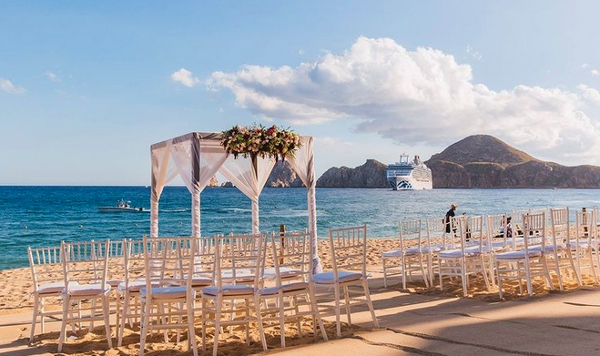 The Wedding Website of Krystal Hernandez and Christopher Moosman