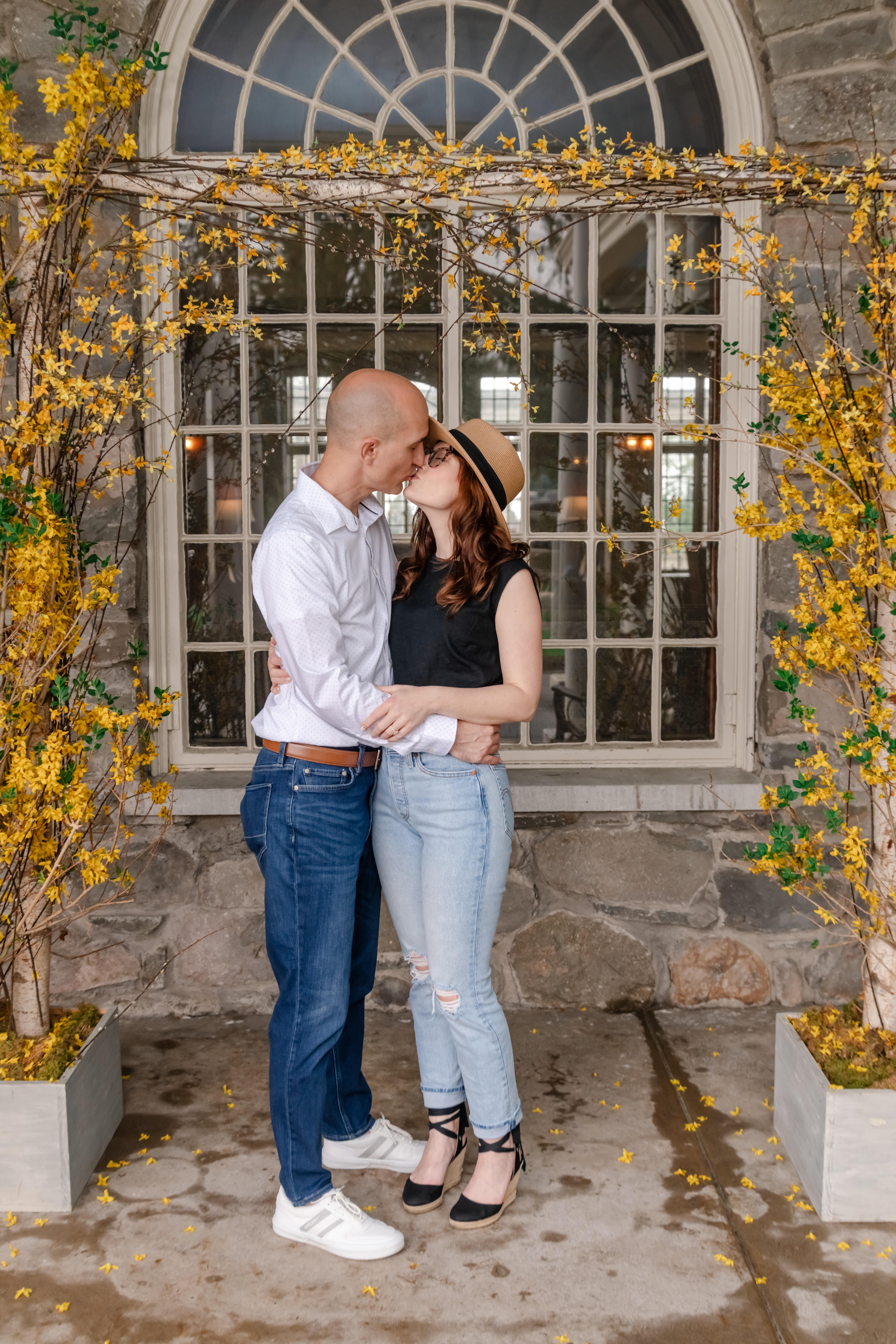 The Wedding Website of Jennifer Naylor and Bill Leonard