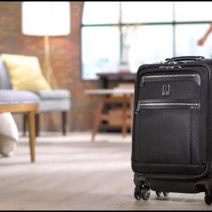 Platinum Elite Softside Expandable Luggage | Travelpro