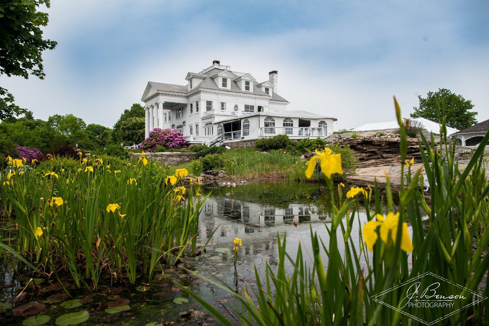 The Wedding Website of Rebecca Kalkowski and Shane Wityak