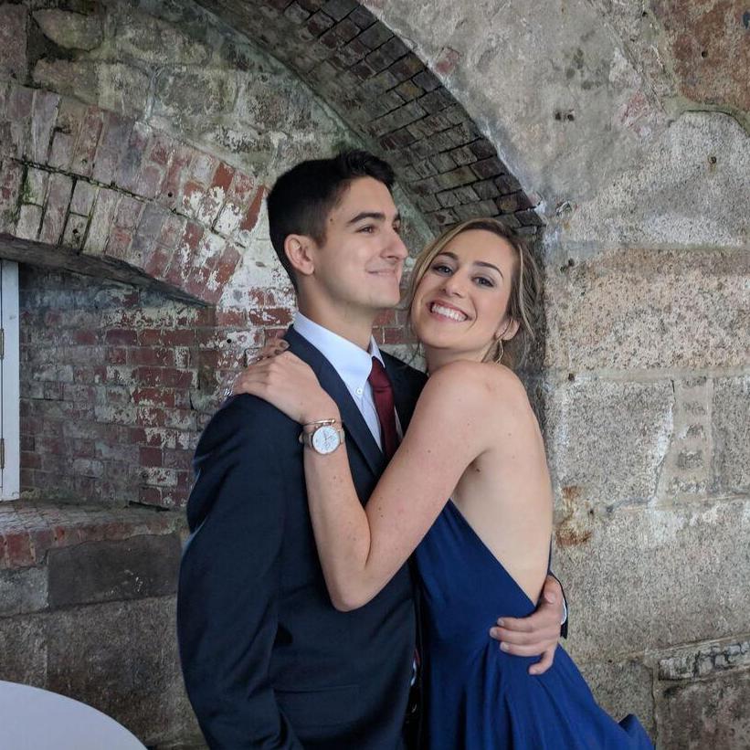 Liz and Jon Satriale's beautiful wedding! The first of the 3 Montaquila kids ๐ฉโ๐ฆโ๐ฆ