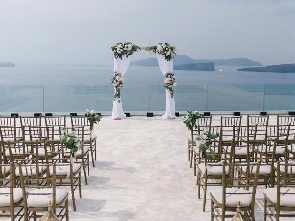 The Wedding Website of Lindsey Edgar and Augustus Wiesel