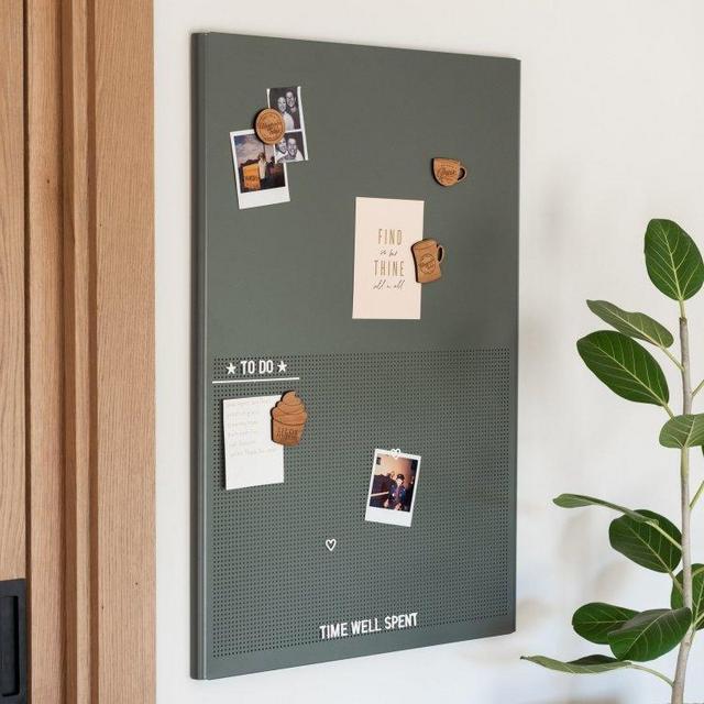 Magnetic Word Board