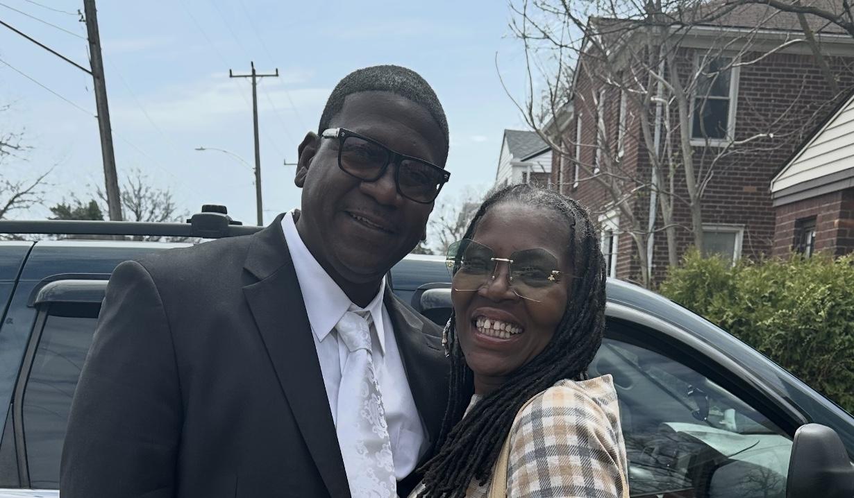 The Wedding Website of Donielle Harris and Myron Askew