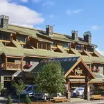 Fox Hotel & Suites