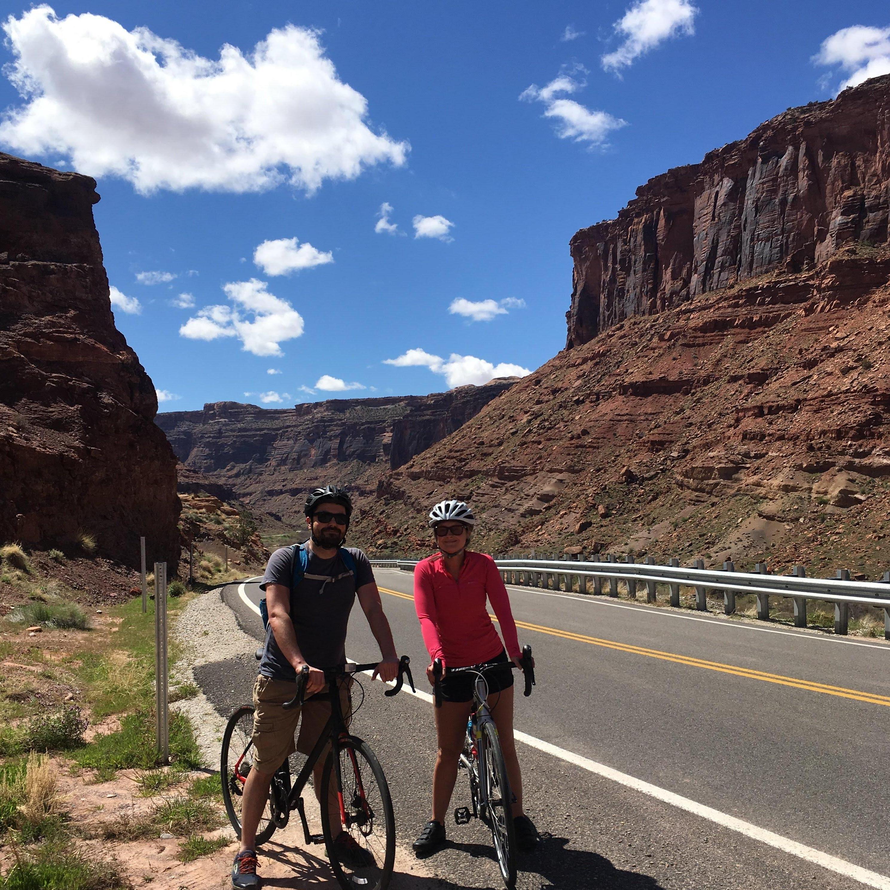 Biking along the Colorado River, UT