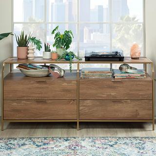 International Lux 4-Drawer Dresser