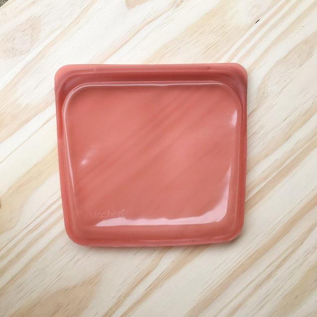 Registry: Becca & Mike - Sandwich Stasher