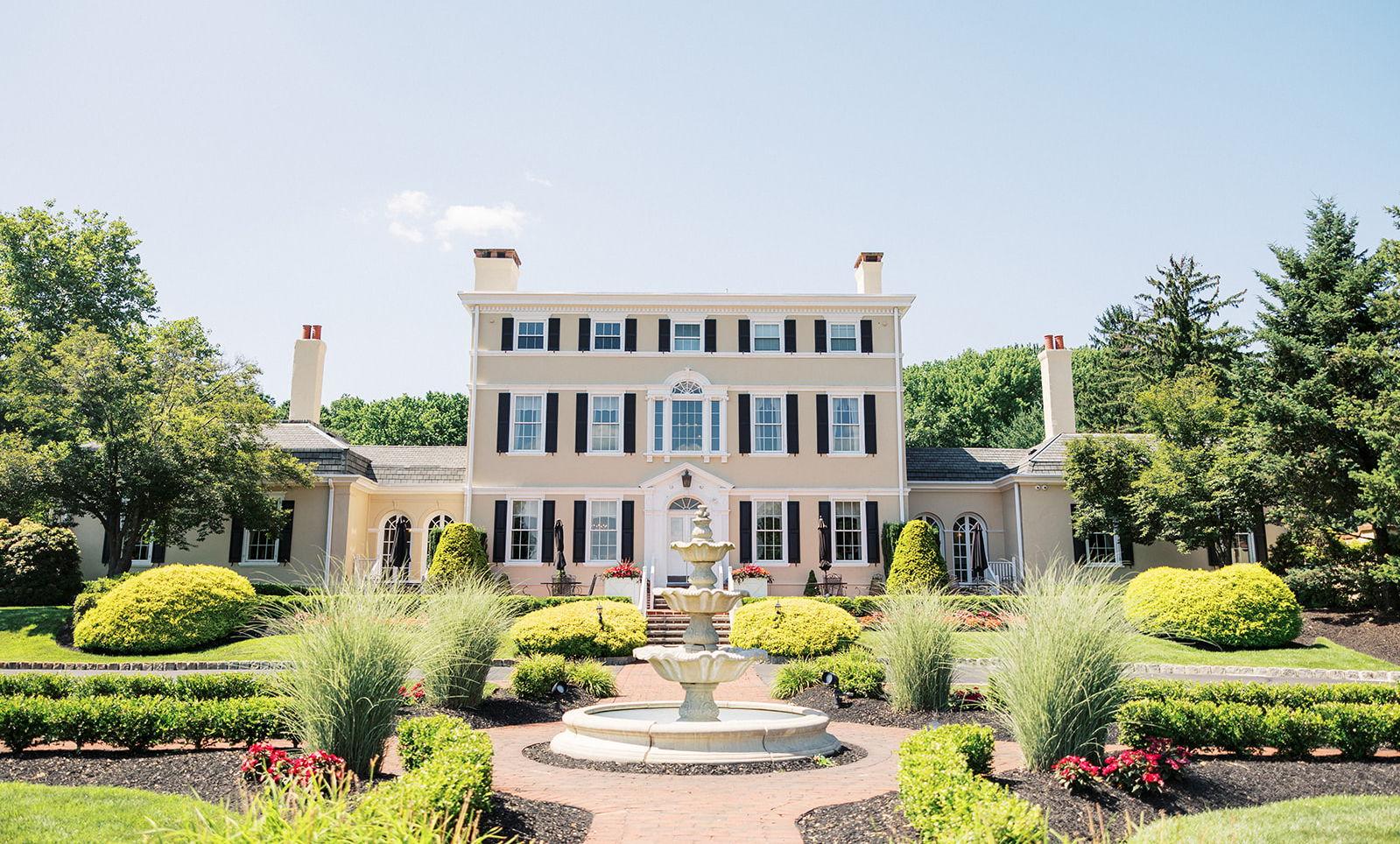 The Wedding Website of Marina Fortuna and Michael Viviani