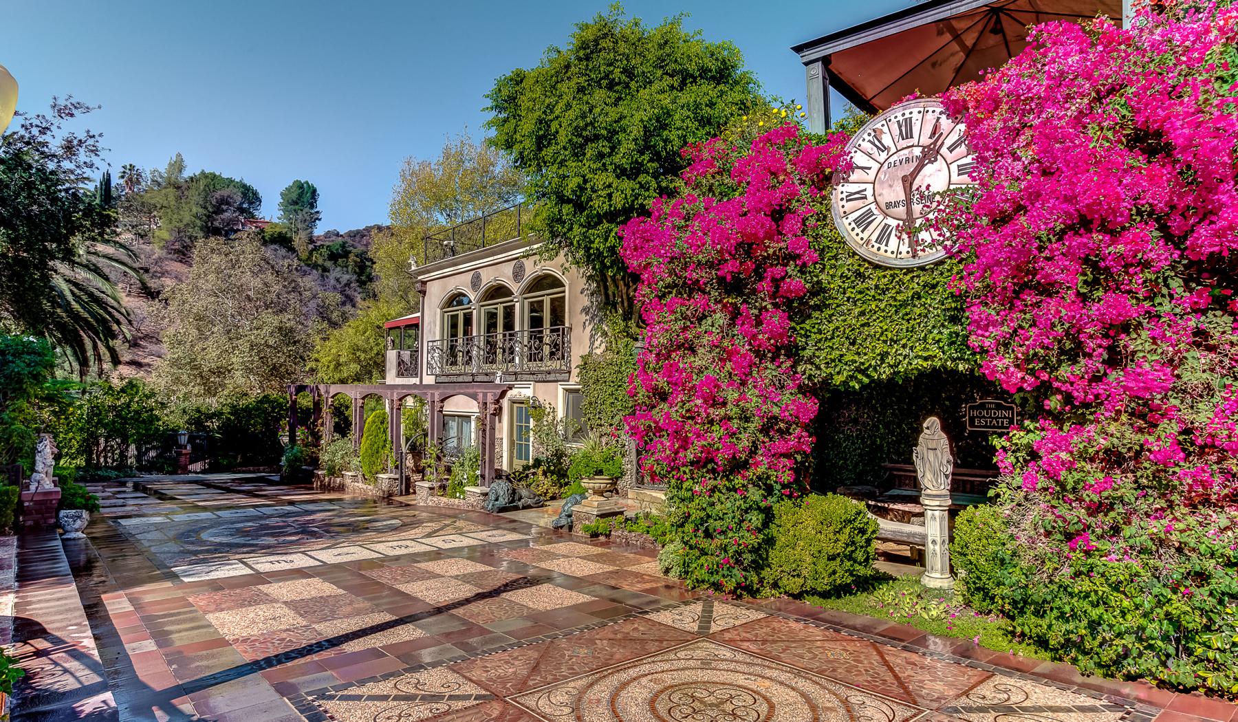 The Wedding Website of Macayla Hope Fowler and Marcus Anthony Boriago-Hackler