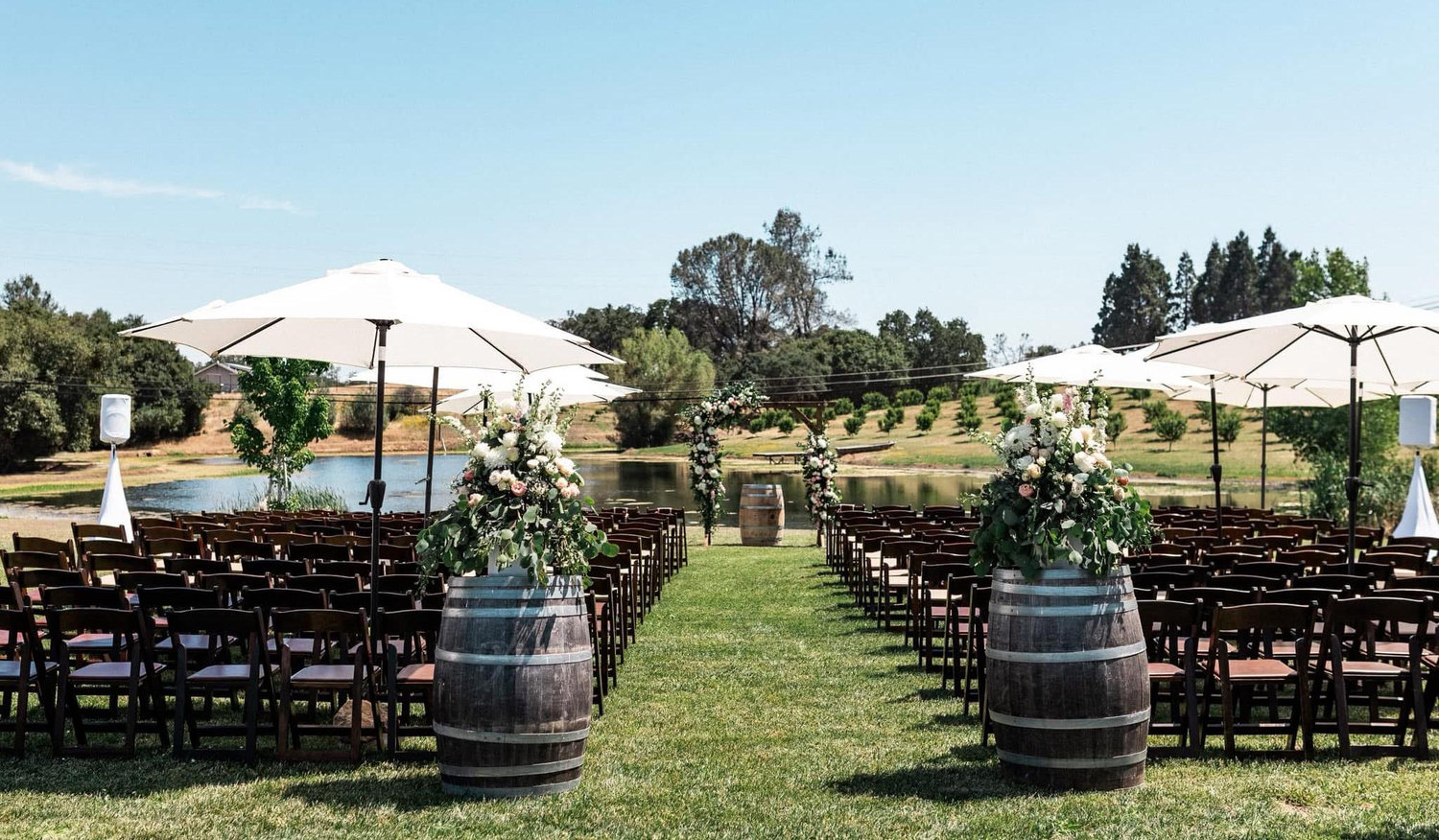 The Wedding Website of Melanie Baker and Jonas Rowland
