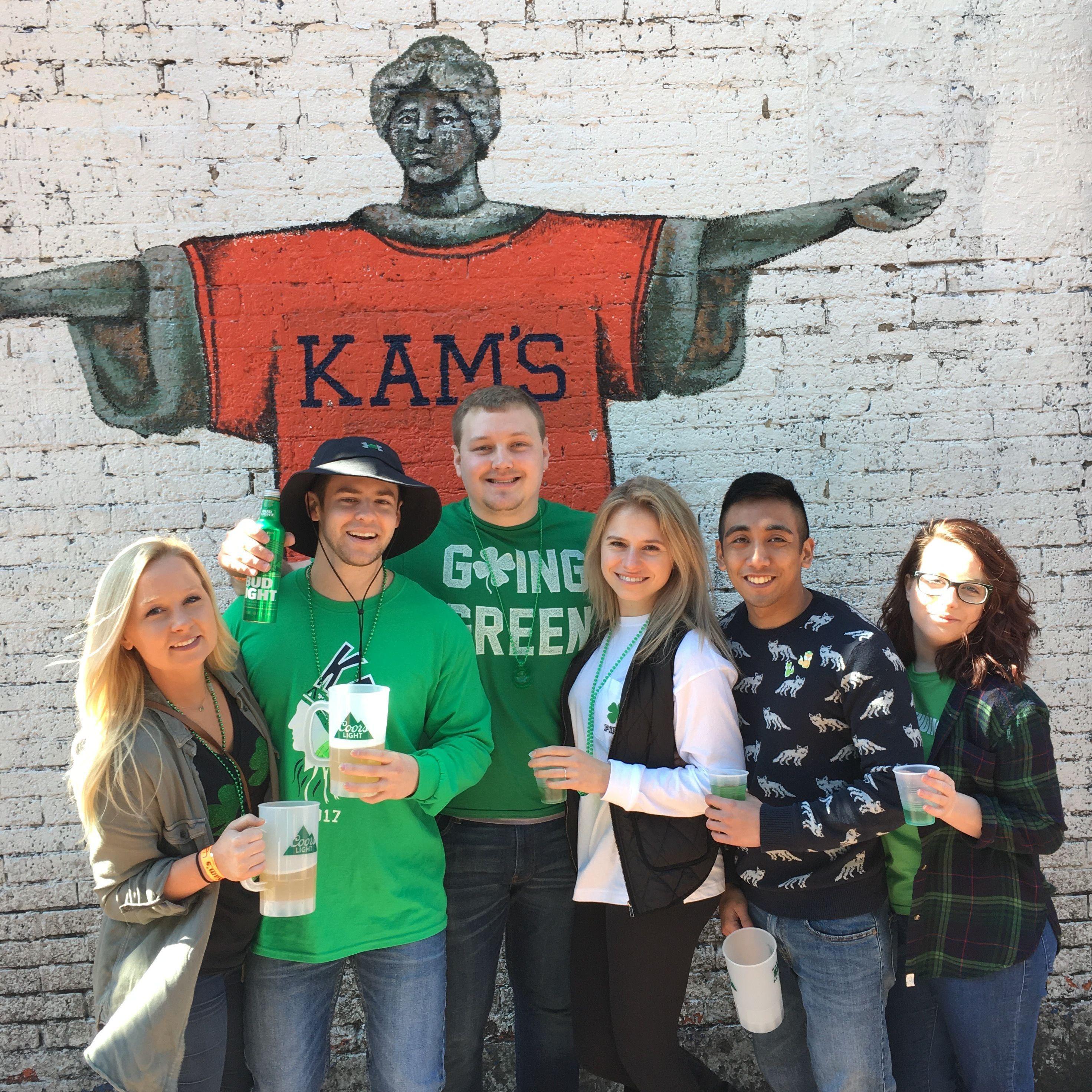 Annamarie, Will, Chris, Abby, and Josh (Gator) went to visit Hunter for unofficial St. Patrick's day. The group describes driving back to Carbondale that night the "best decision they ever made."