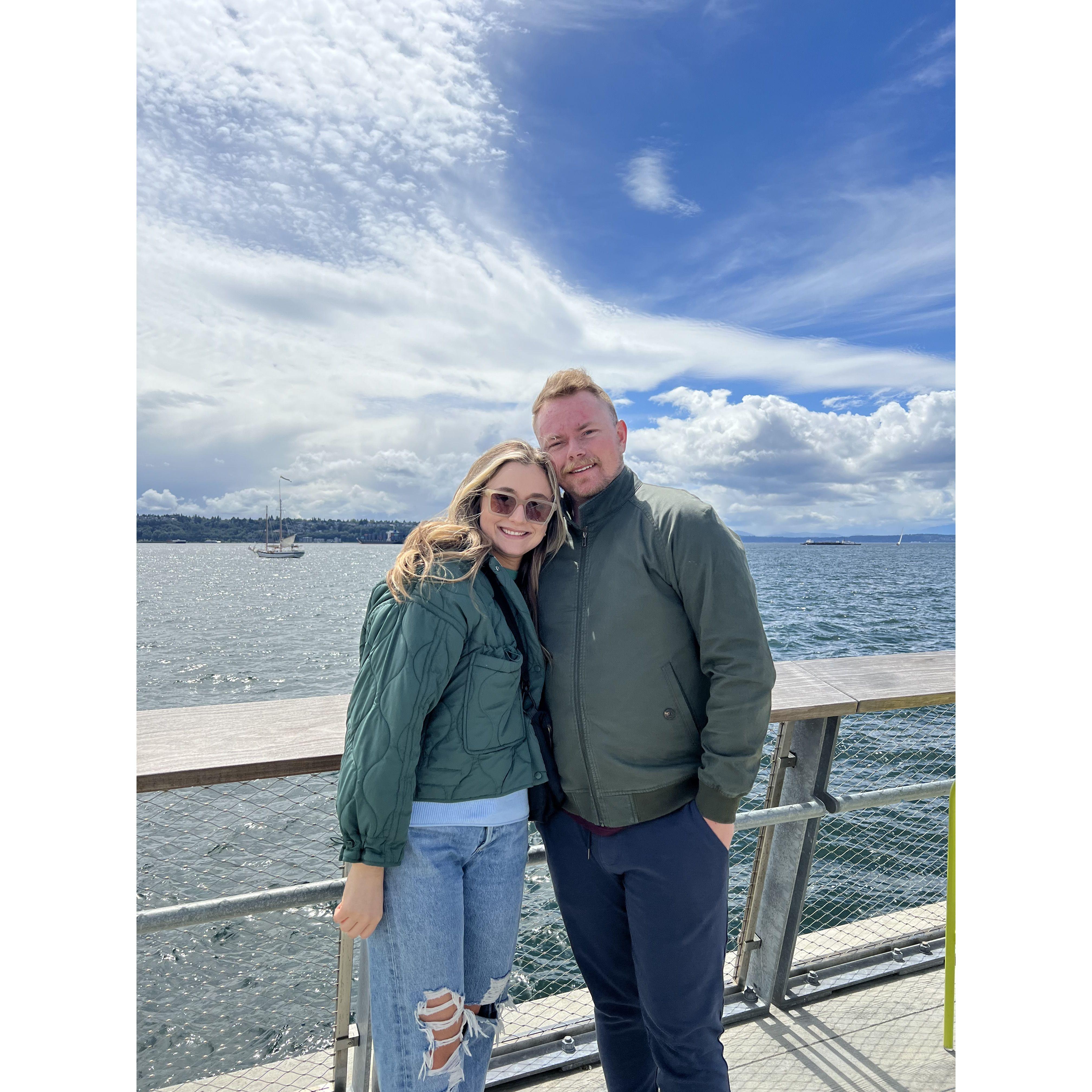 Seattle 2022 - Maddie's first time meeting Brett's family