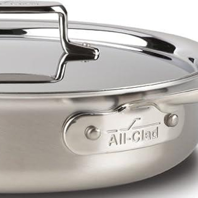All-Clad BD55404 D5 Brushed 18/10 Stainless Steel 5-Ply Bonded Dishwasher Safe Saute Pan with Lid Cookware, 4-Quart, Silver
