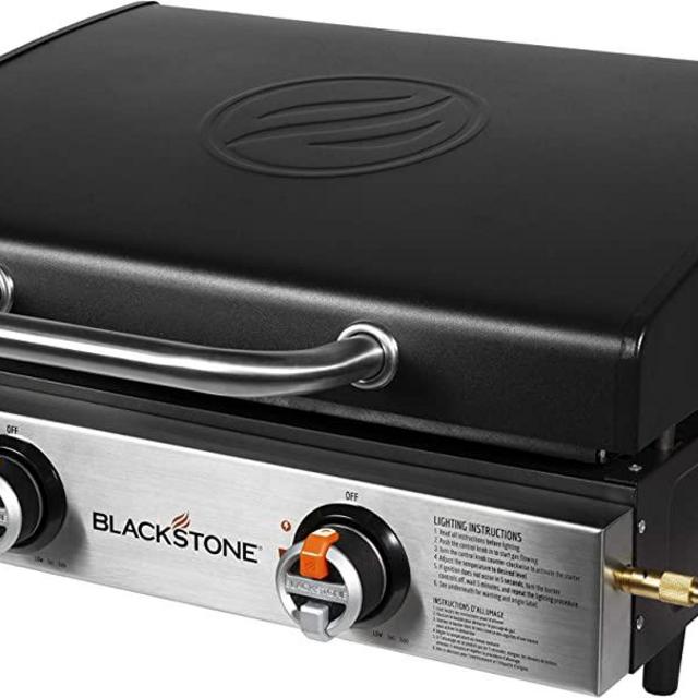 Blackstone 1813 Tabletop Griddle with Hood, Black