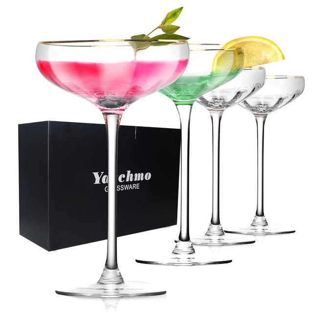 Yaschmo Vintage Coupe Glasses Set of 4, Tall Stemmed Martini Glasses, Gold Rim Cocktail Champagne Glasses, Perfect for Bar, Martinis, Margaritas, Parties, Ideal Gift Choice, 7.7oz Clear