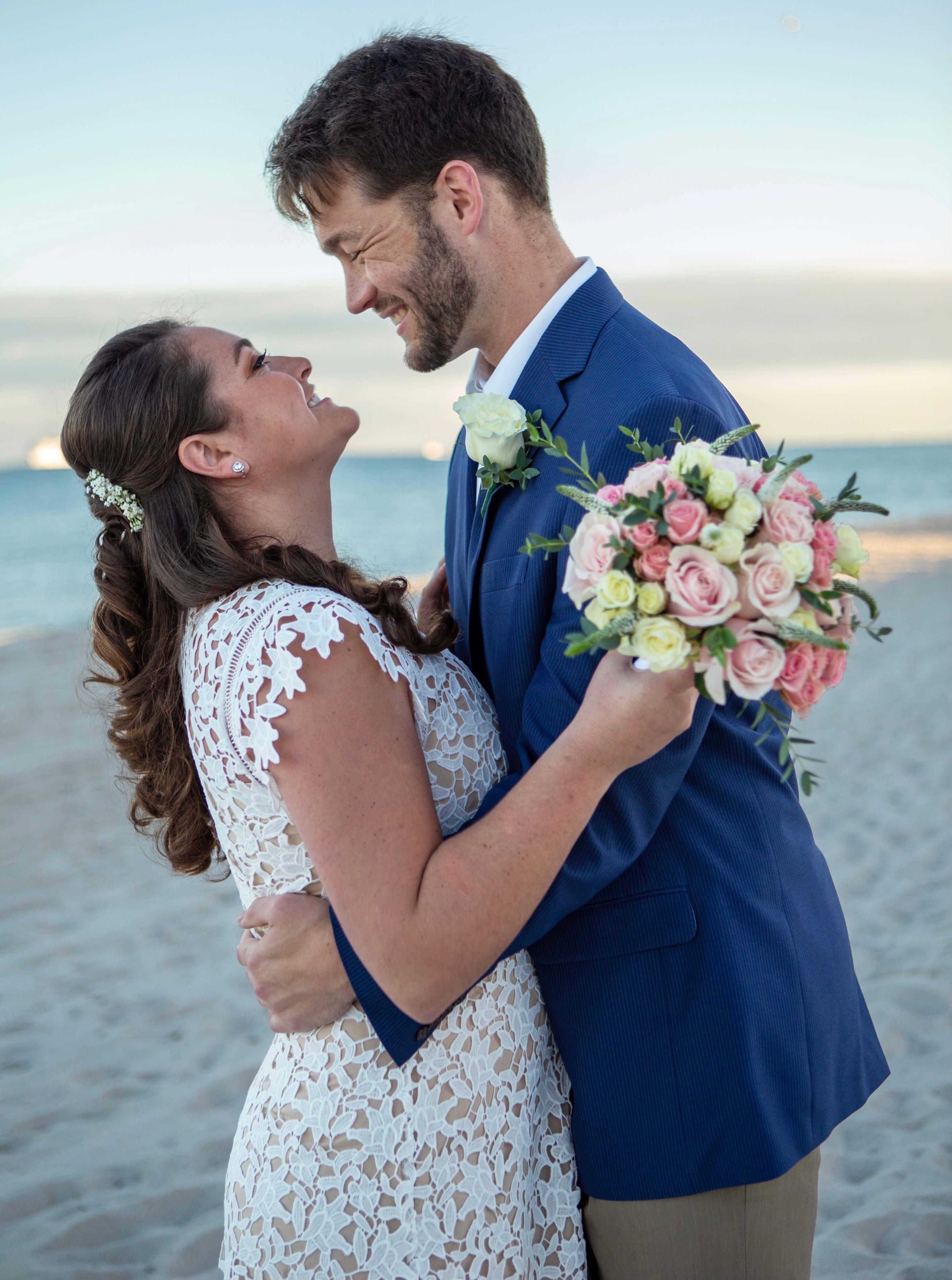 The Wedding Website of Hannah Gilbert and Alexander Kelly