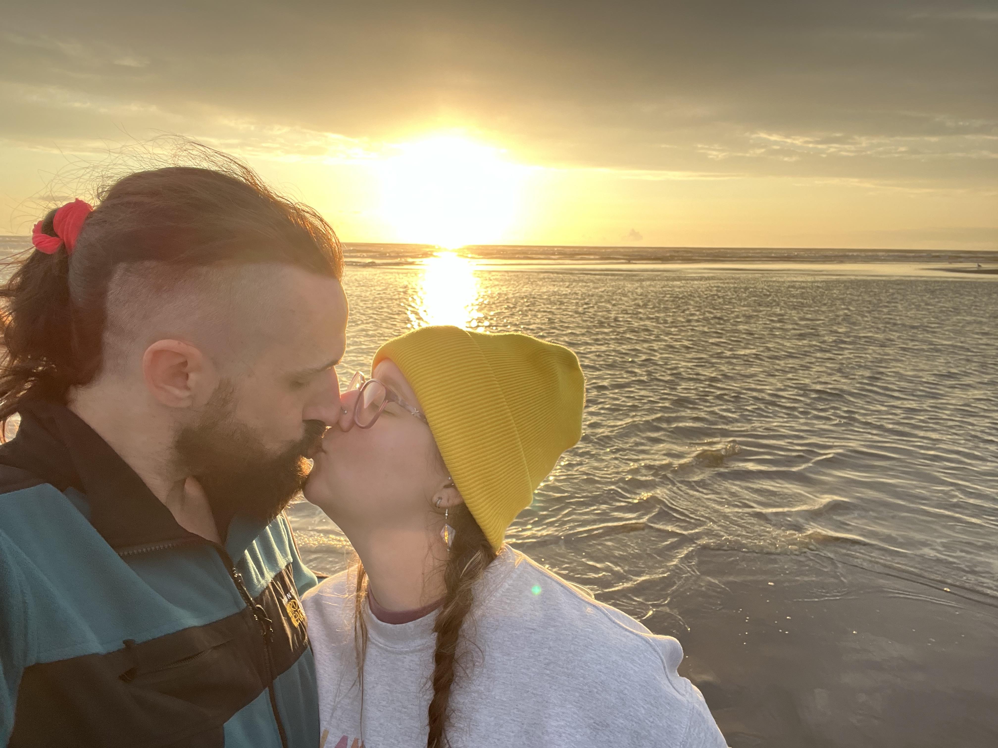 The Wedding Website of Donald Mathie and Maria Emery