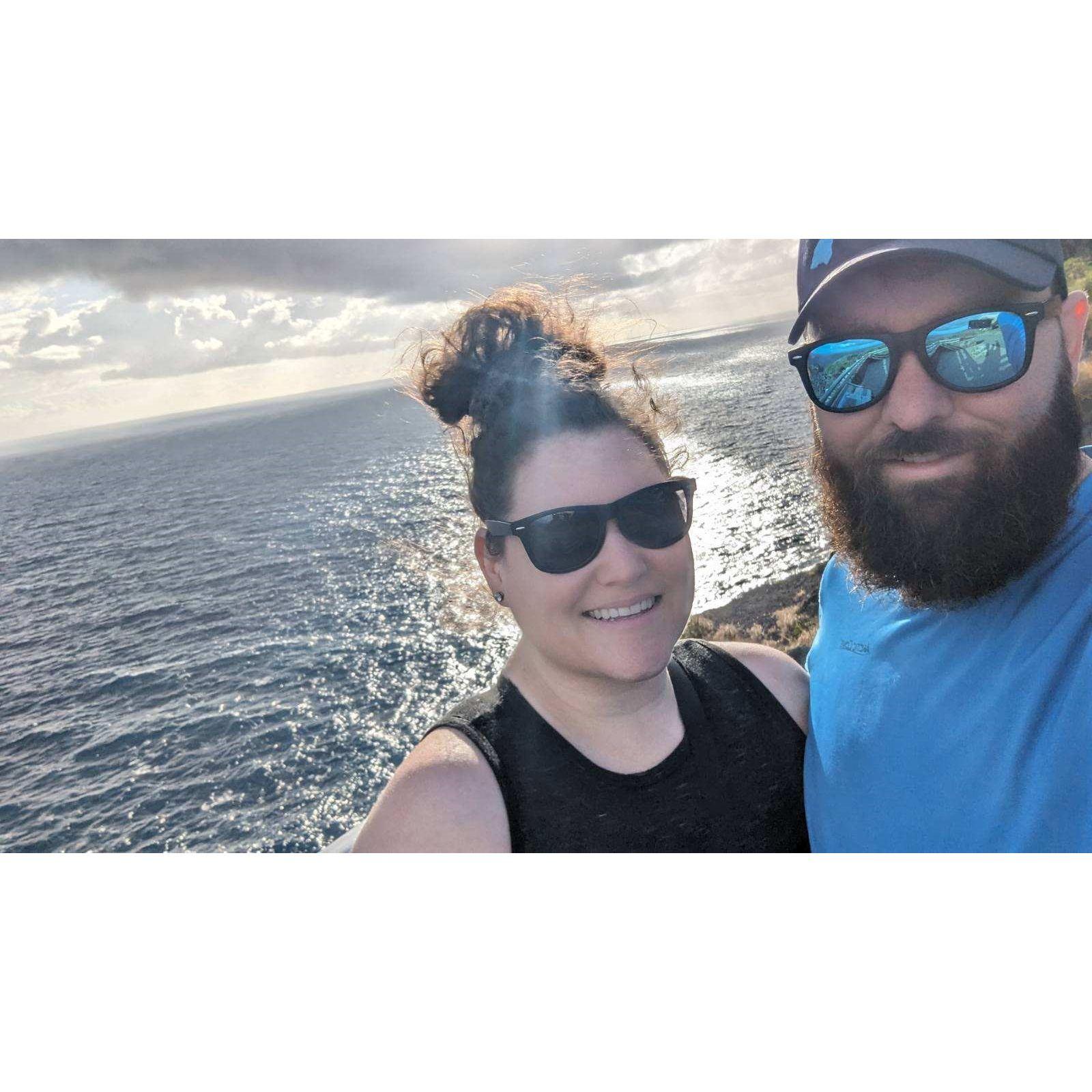 Hiking in Hawaii at the lighthouse