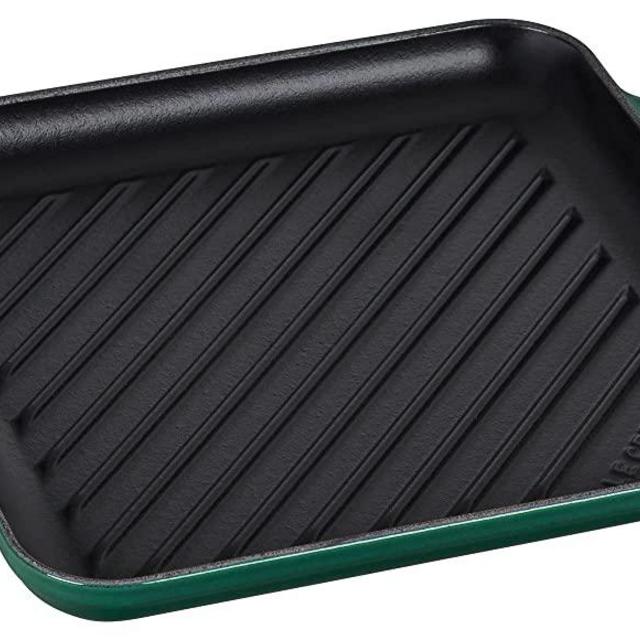 Le Creuset Enamaled Cast Iron Square Grill, 9.5", Artichaut