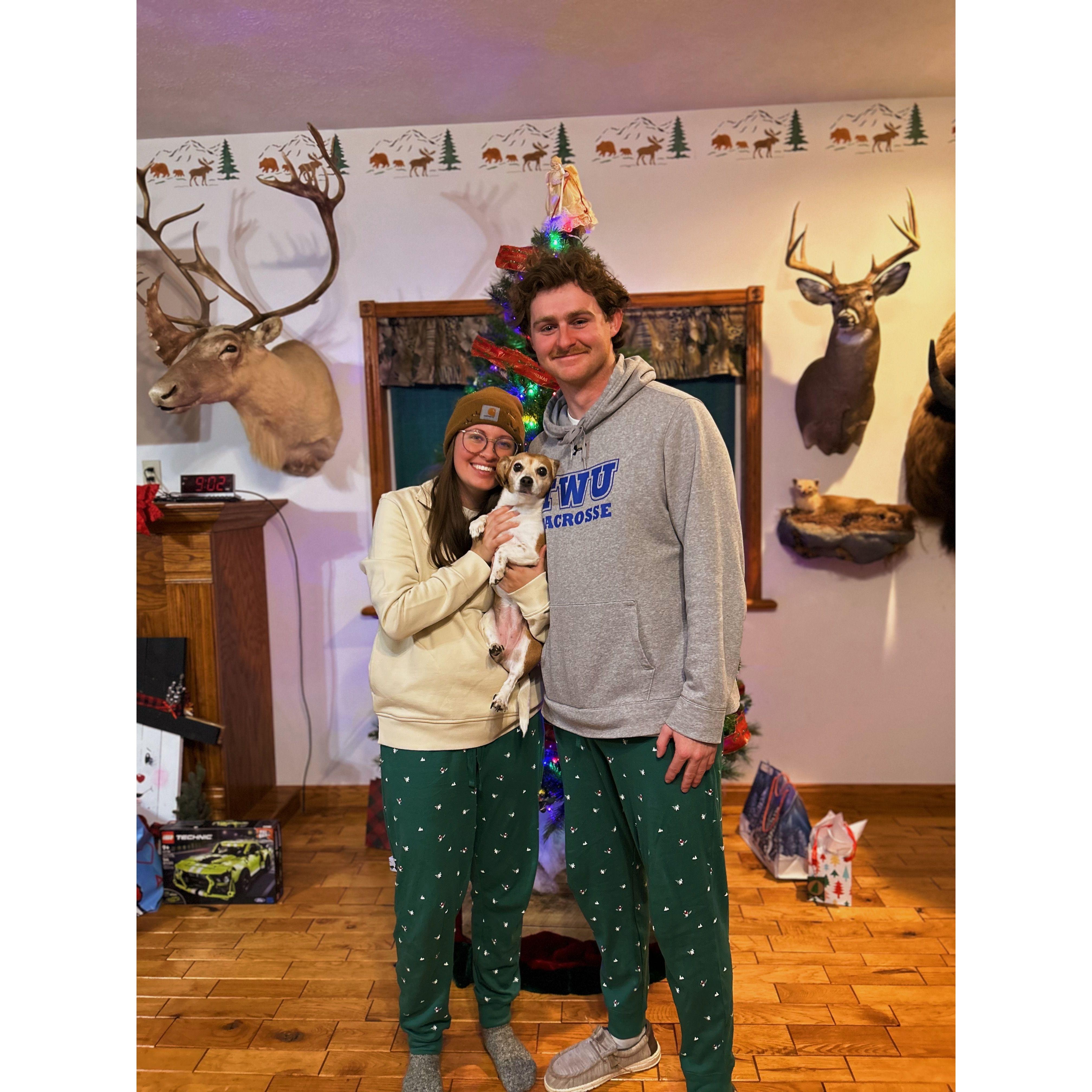 Sam spent Christmas Eve in MD as Summer worked overnight, then drove to WV Christmas Day to spend it with Summer's family.