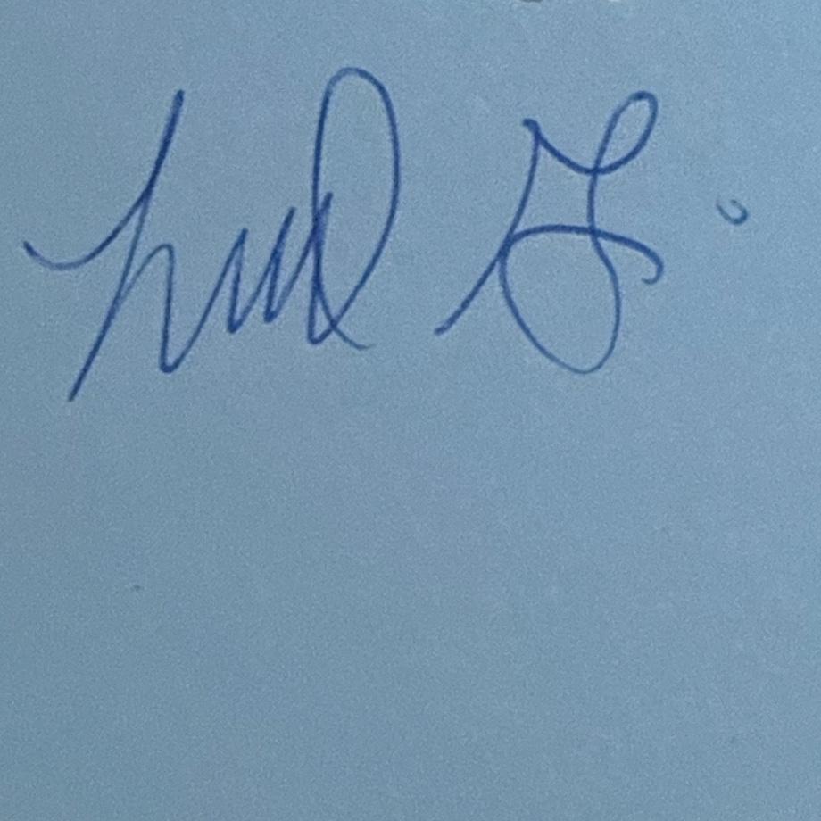 If anyone can claim this signature we would love to send you a thank you card!