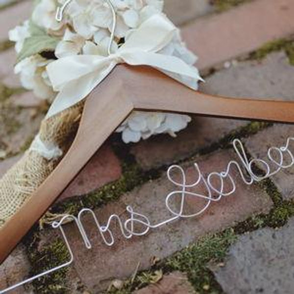 Bridal Hanger