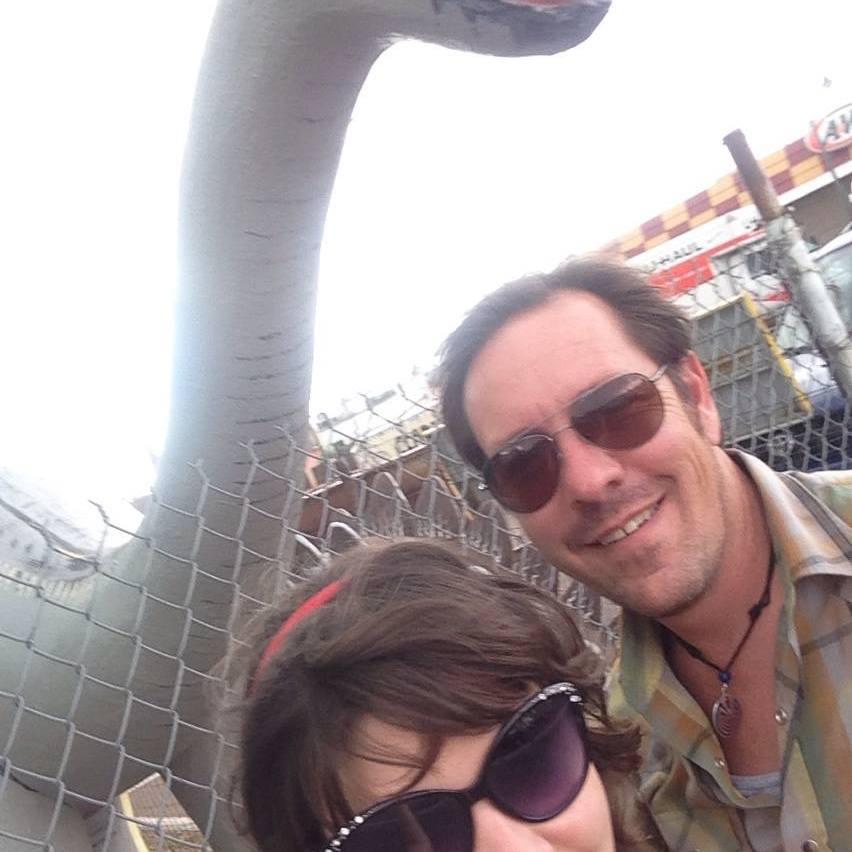 Our first roadtrip! roadside Dinos! 