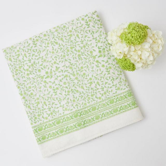 Beth Blossom Tablecloth