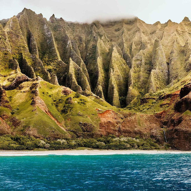 Boat ride around the Na Pali Coast
