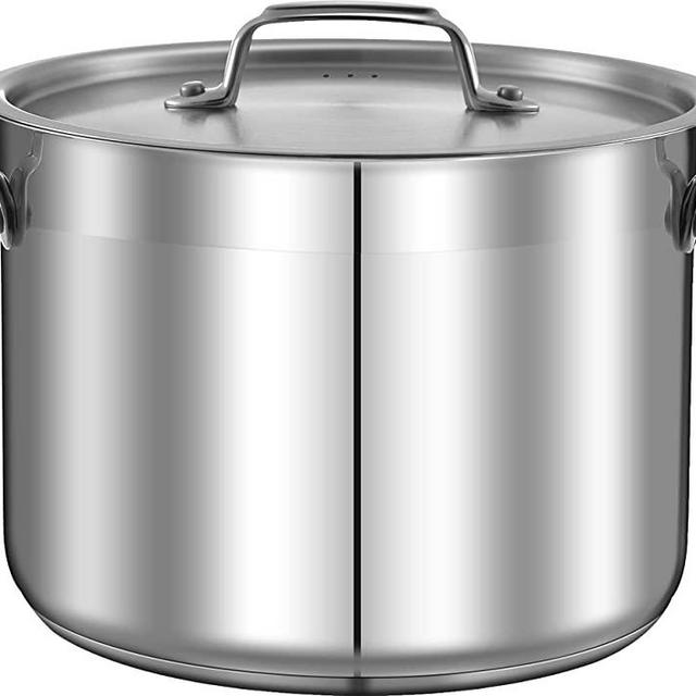 8-Quart Stainless Steel Stockpot - 18/8 Food Grade Heavy Duty Large Stock Pot for Stew, Simmering, Soup, Includes Lid, Dishwasher Safe, Works w/ Induction, Ceramic & Halogen Cooktops