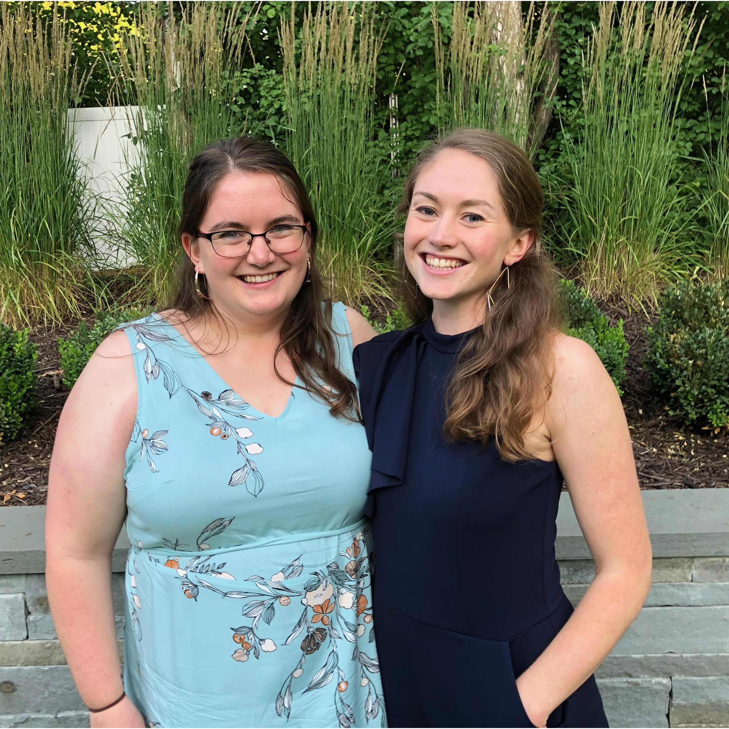 Devon and her sister Mackenzie in 2019