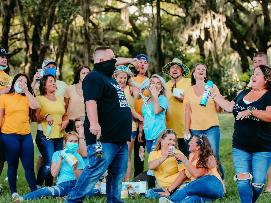The Wedding Website of Jamie Leavitt and John Russian