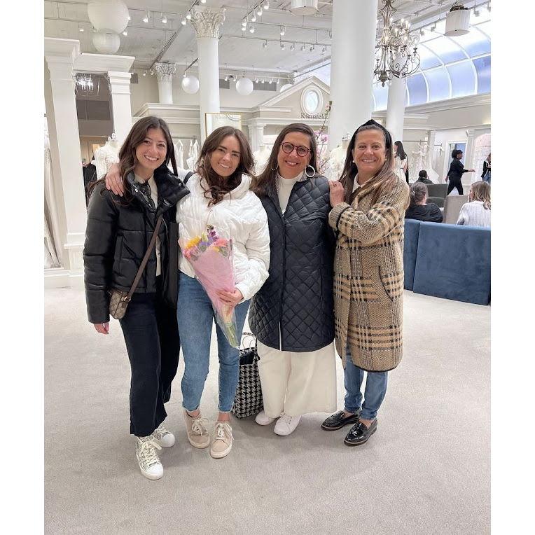 Our dress shopping day - first stop: Kleinfeld!