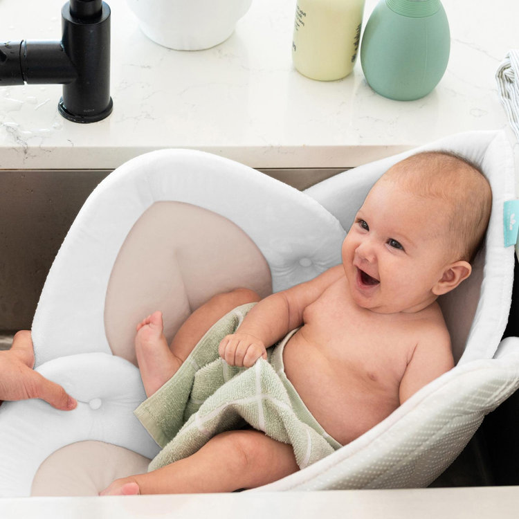 Blooming Bath, Lotus Baby Bath with Snaps | Zola Baby