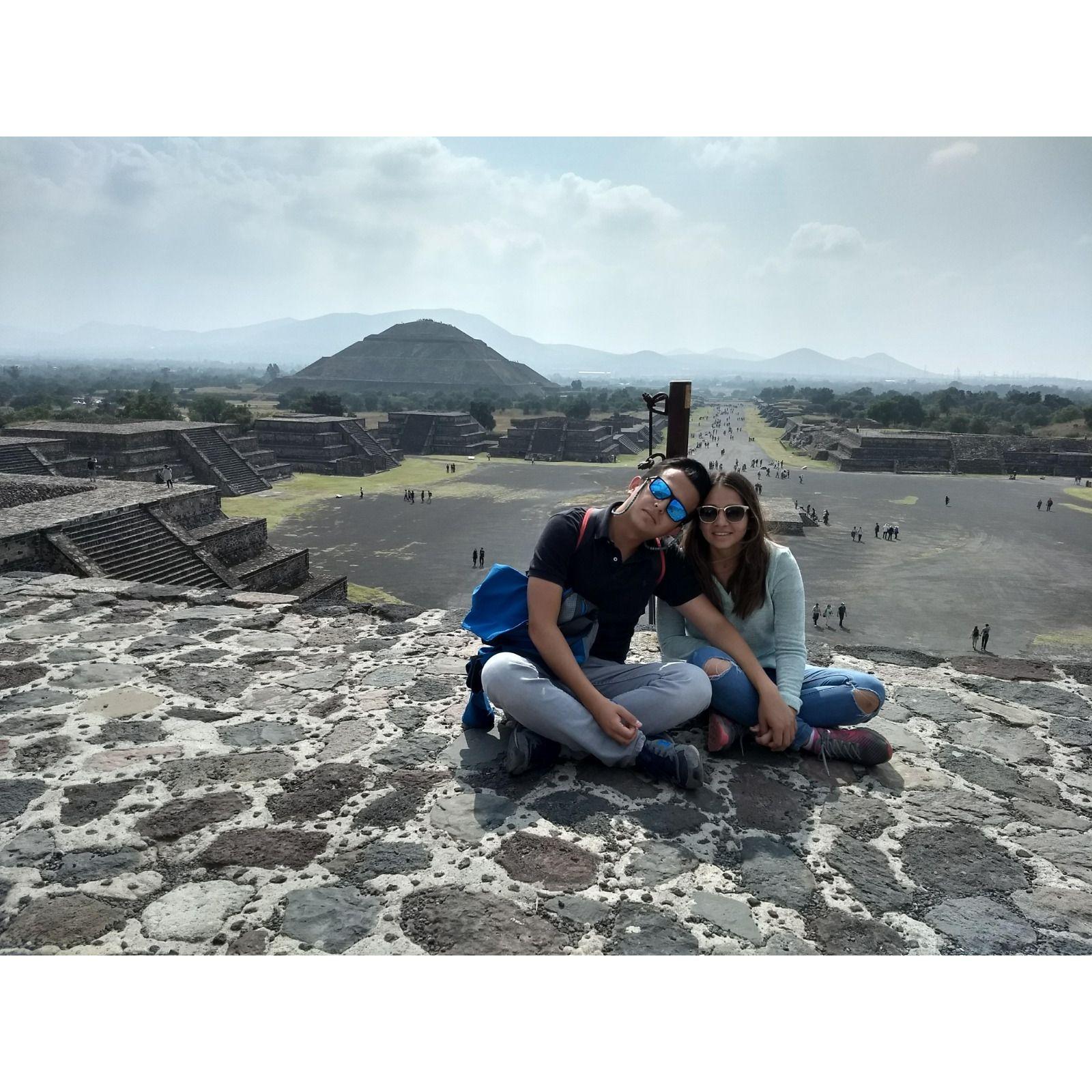 En 2018 visitamos México por primera vez 🌶️🪅 recorrimos la península de Yucatán en bus y tomamos del tequila con gusano.