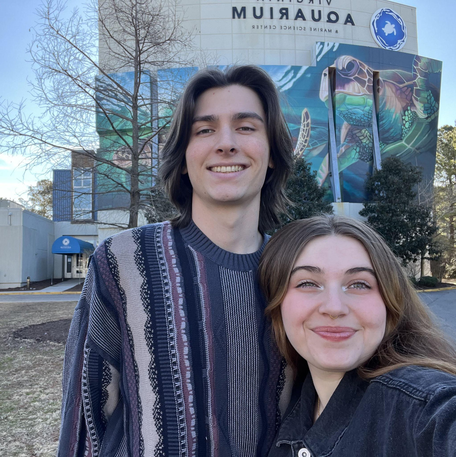 Caedmon planned a surprise trip to the aquarium for valentines day!
