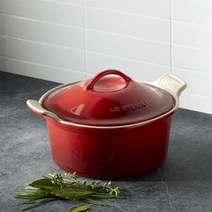 Le Creuset - Le Creuset ® Heritage Covered Round Cerise Red Baking Dish