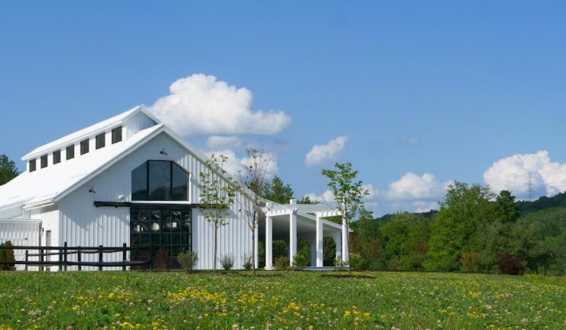 The Wedding Website of Mackenzie Reed and Evan Chaires