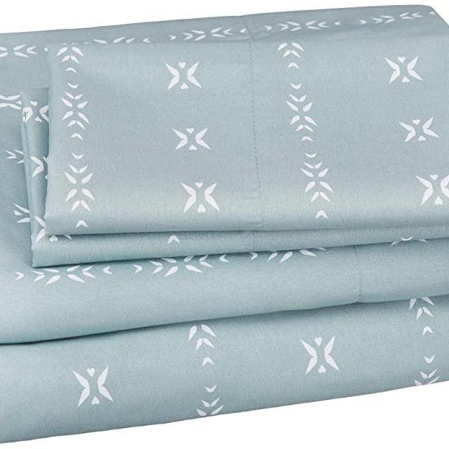 Amazon Basics Soft Microfiber Sheet Set with Elastic Pockets - Queen, Tide Pool Simple Stripe
