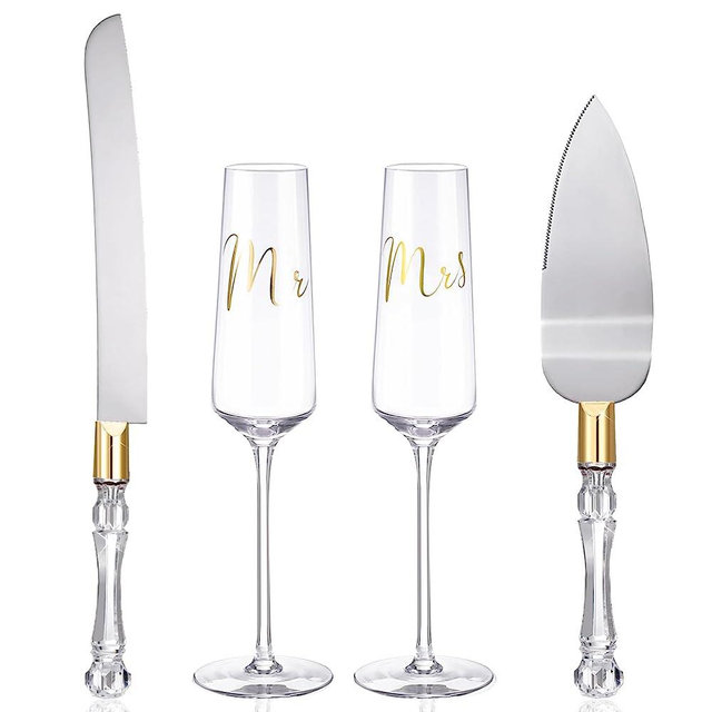 Boao 4 Pieces Wedding Toasting Flutes and Cake Server Set Wedding Reception Supplies Champagne Glasses Cake Knife Pie Server (Gold,Classic)