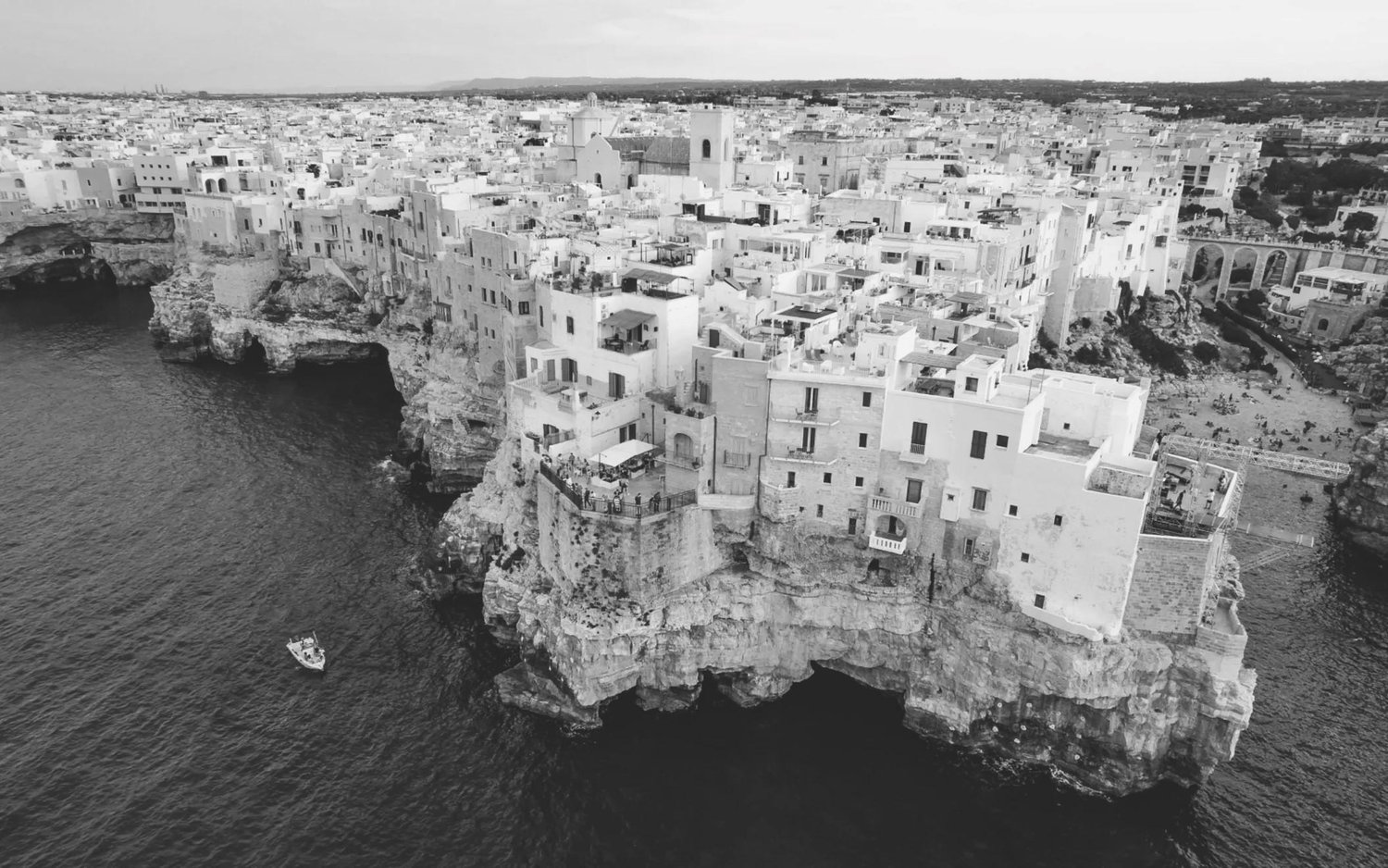 The Wedding Website of Carola Deflorio and Charlie Misell