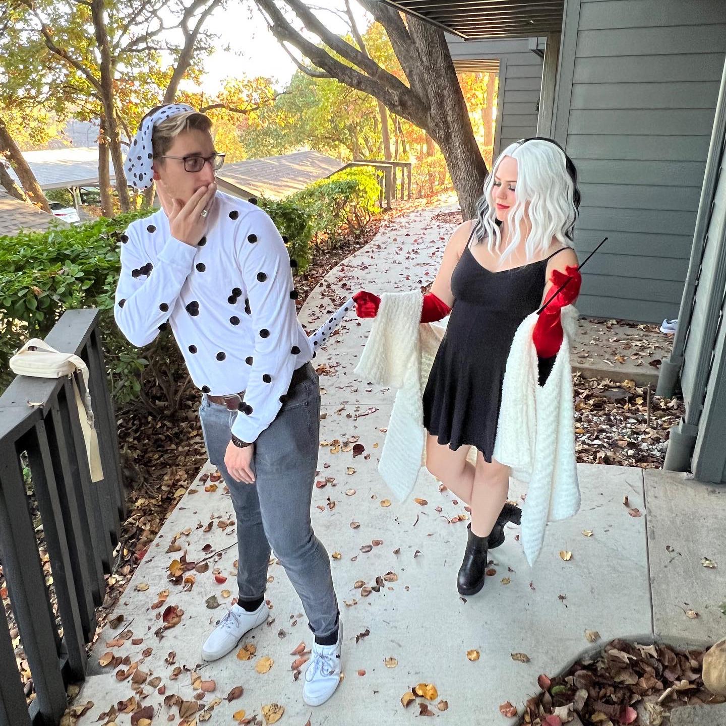 1st Halloween as a couple. Ashlynn is Cruella Devill and Cyrus is the Dalmatian.