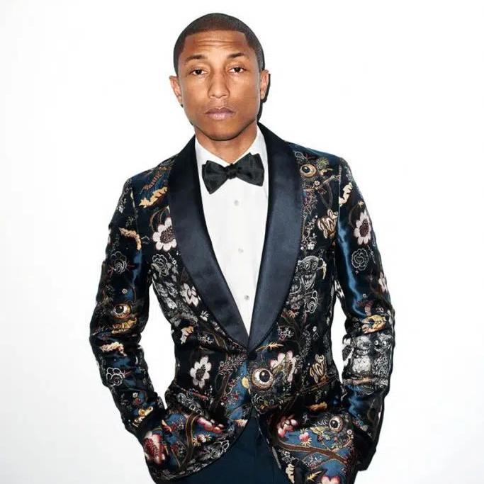 Black tie attire example for men.