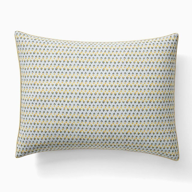 Emma Chamberlain Floral, Standard Sham, Blue